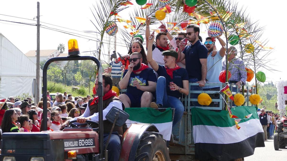 Una carroza en una edición anterior de San Marcos