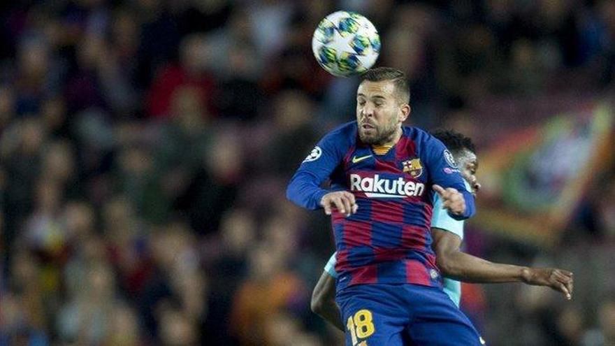 Jordi Alba recae de su lesión muscular