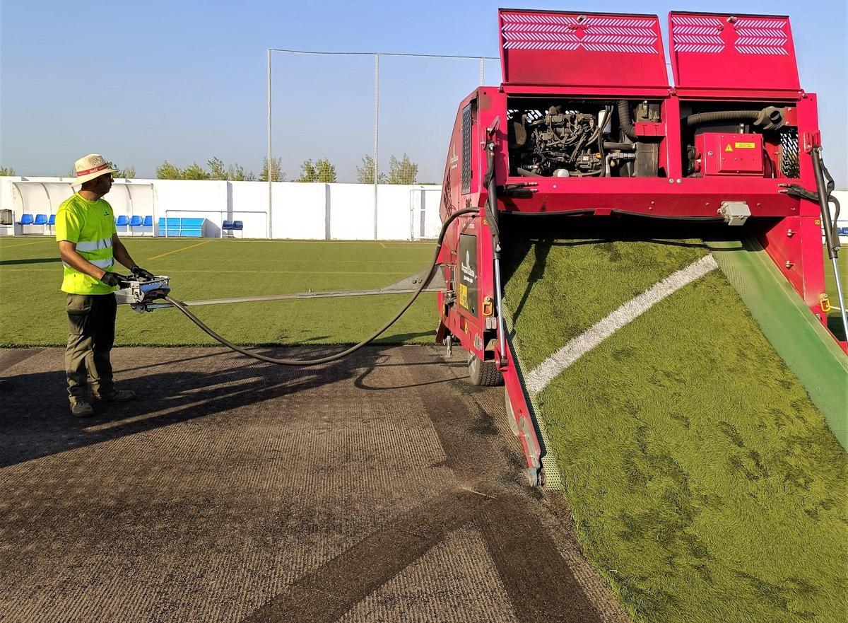 Desmontaje Campo Fútbol de césped artificial