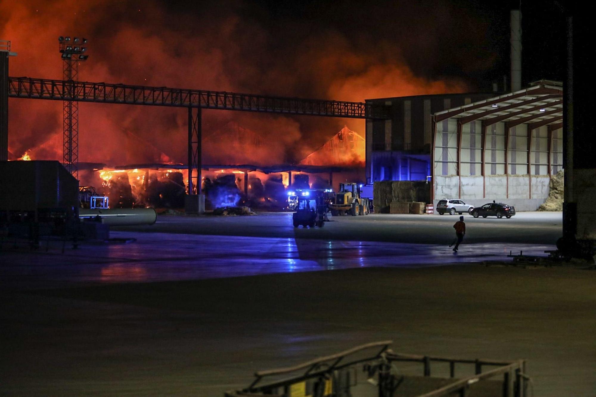 Incendio en las instalaciones de Cobadu en Zamora