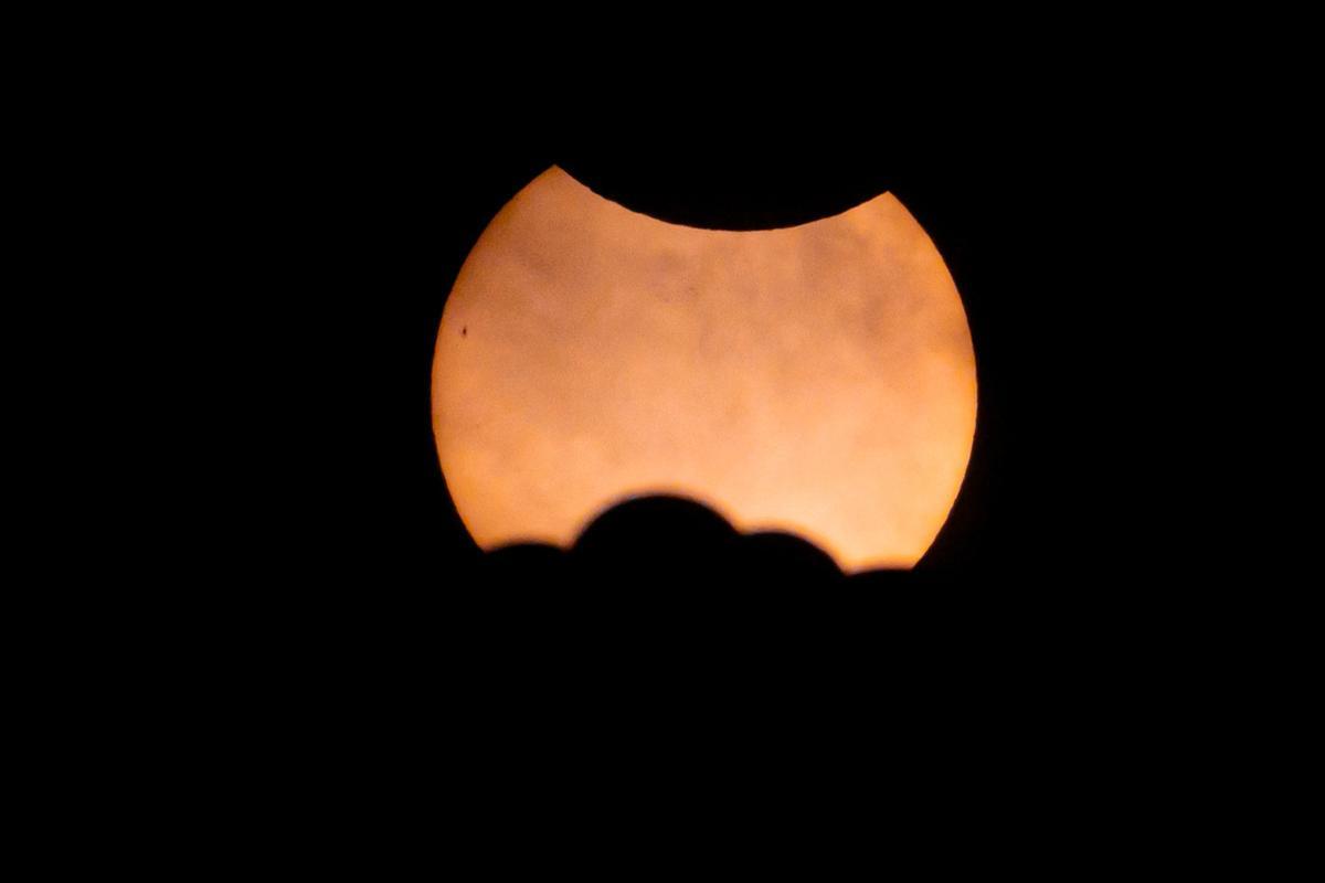 Catalunya prepara un dispositiu per a l’eclipsi total del 2026 Catalunya prepara un dispositiu per a l’eclipsi total del 2026