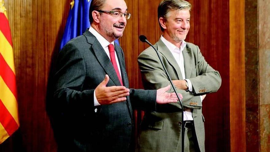 Lambán ordena a su Gobierno cumplir unilateralmente los compromisos con Zaragoza