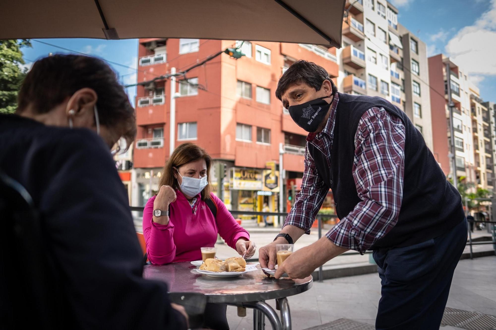 Coronavirus | Vuelta a la fase 2 de cafeterías y restaurantes en Santa Cruz de Tenerife