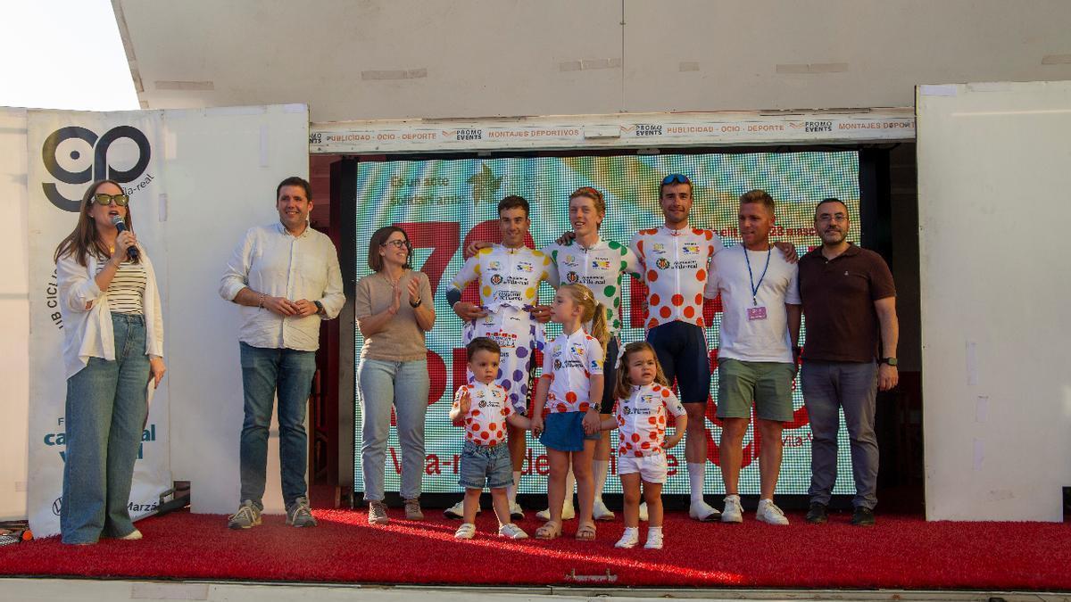 El equipo GRC Jan Van Arckel se proclama ganador de la contrarreloj por equipos en Vila-real.