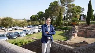 Apamex avisa del "caos" cuando desaparezca el aparcamiento de la Alcazaba y pide un concurso de ideas para hacerla accesible