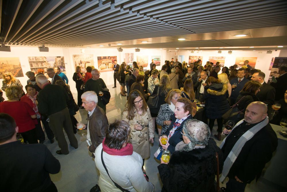 Coloquio sobre el cáncer organizado por el Hospital Quirónsalud de Torrevieja