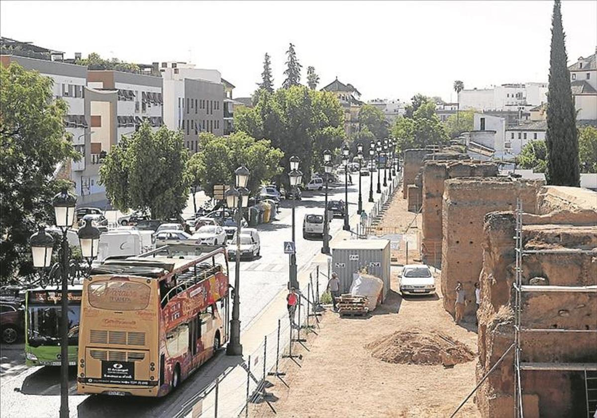 La reivindicada remodelación de la ronda del Marrubial, a punto de iniciarse con las obras de los carriles-bici