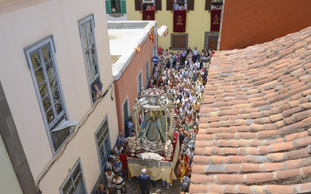 15/08/2018 STA. MARÍA DE GUÍA. Procesión de ...