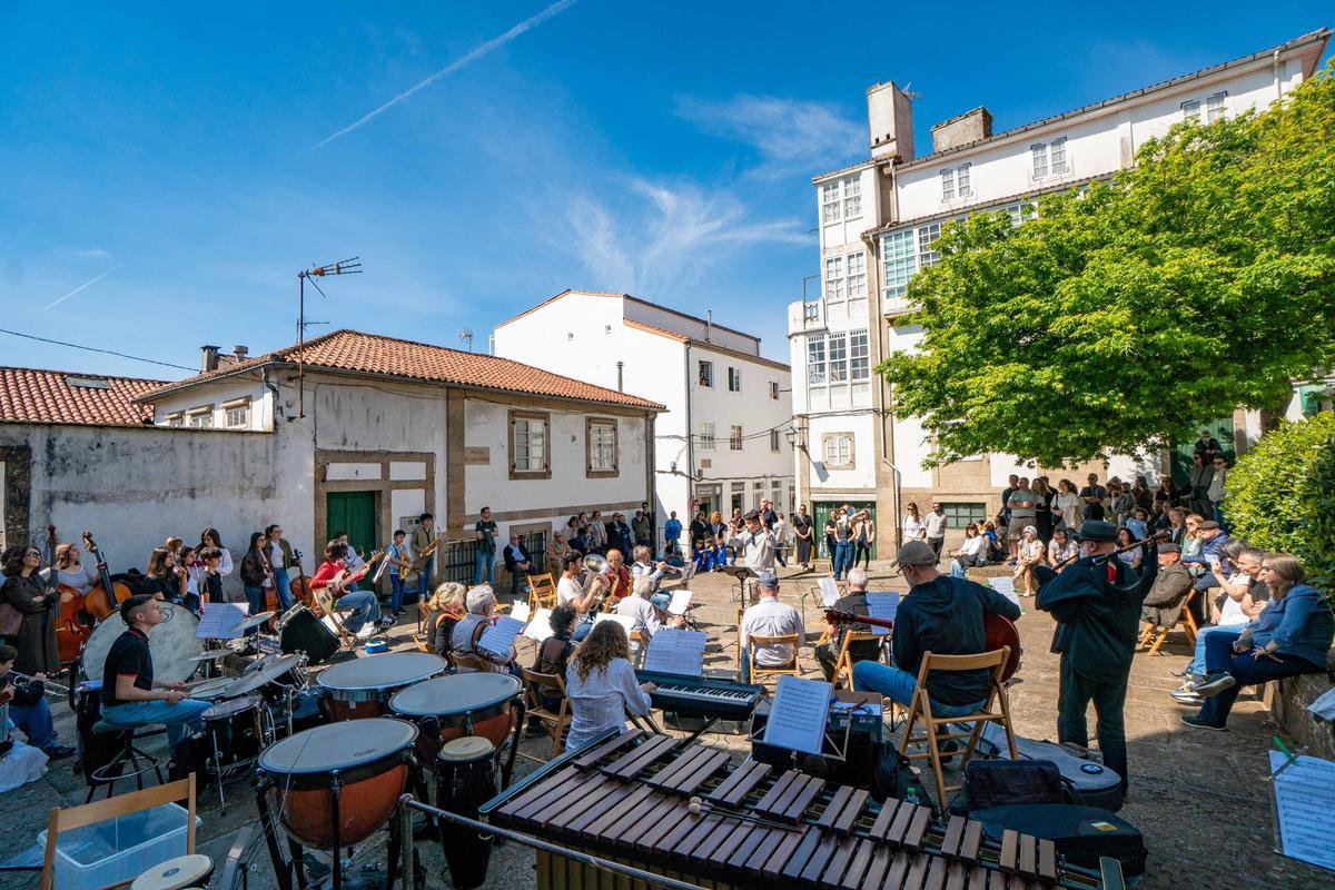 A Escola Municipal de Música ofreceu o seu tradicional Concerto para a Veciñanza