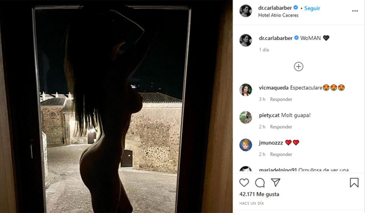 Espectacular desnudo integral de Carla Barber que se salta la censura