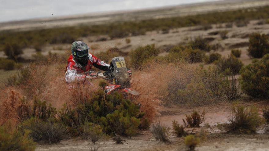 Joan Barreda, durante la séptima etapa del Rally Dakar 2017, entre La Paz y Uyuni (Bolivia).