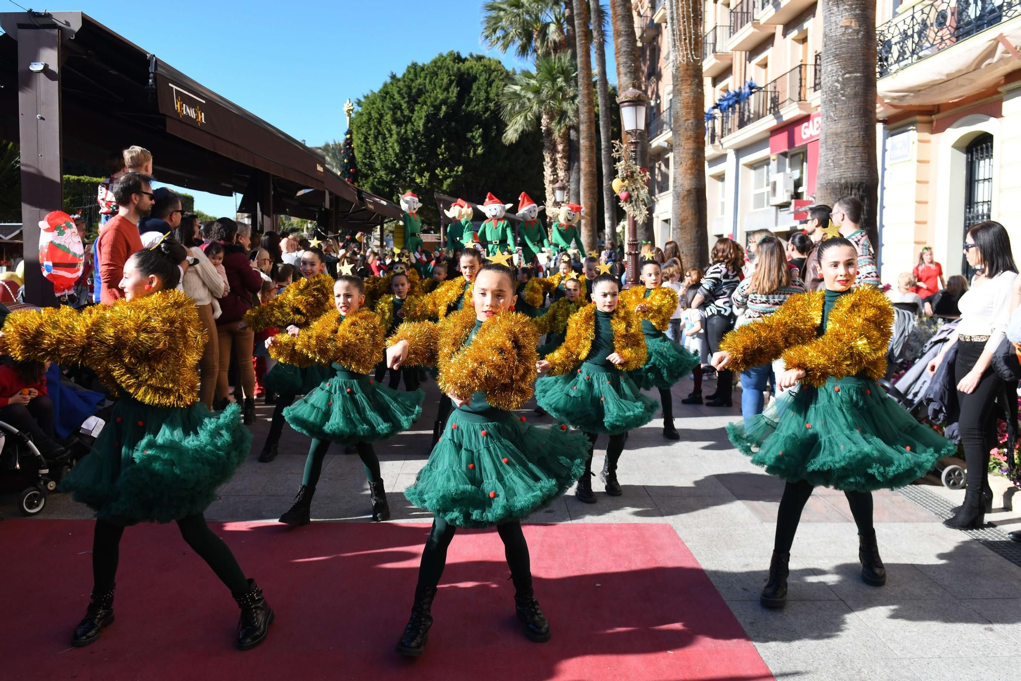 Las mejores imágenes del desfile de Papá Noel en Murcia