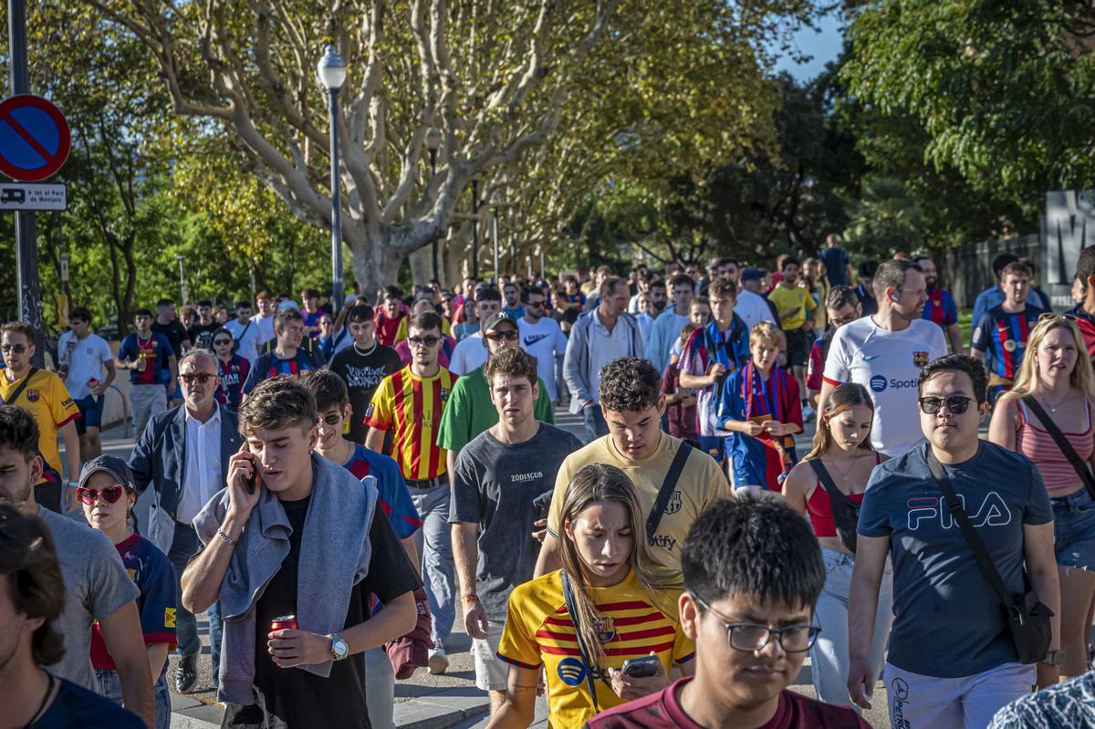 Barça versus Mercè: el fútbol se impone a la fiesta en la montaña de Montjuïc