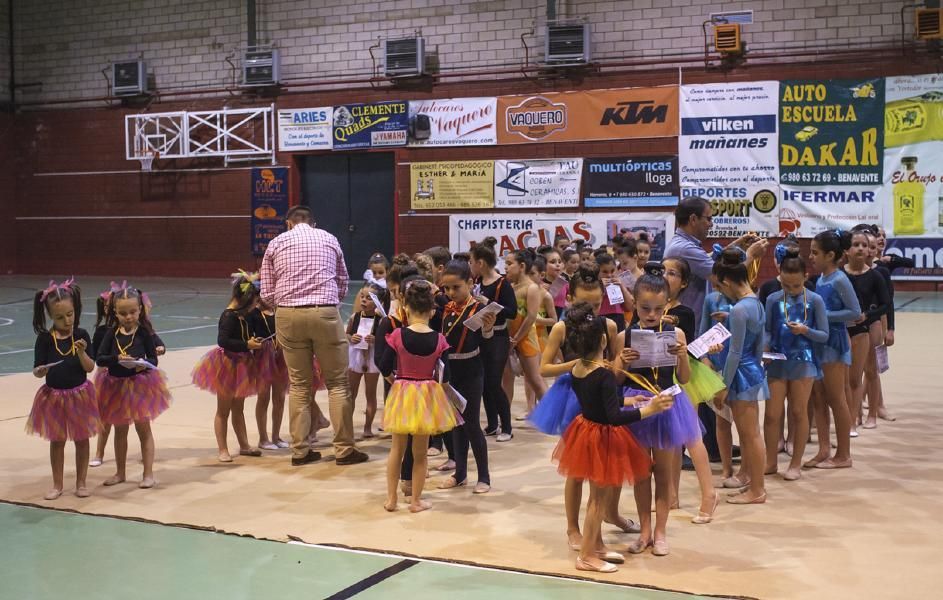 Exhibición de la Escuela de gimnasia rítmica