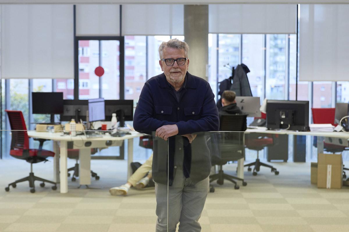 Lluís Canut, en la redacción de SPORT