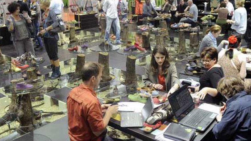 La feria de calzado de Düsseldorf cerró ayer sus puertas con un balance desigual.