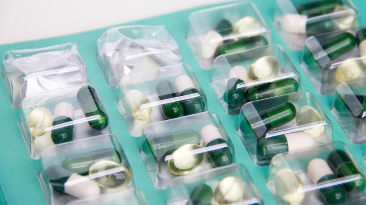 Espanya triga un any a avaluar els medicaments orfes ja aprovats per Europa