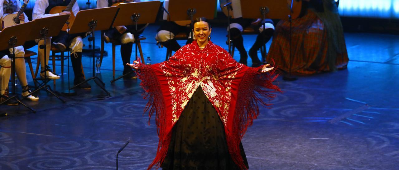 Lorena Larrea Moya ha sido la ganadora del Gran Premio Extraordinario de las Fiestas del Pilar.