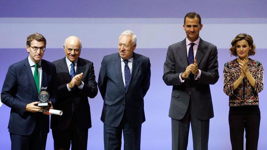 Núñez Feijóo, los Reyes,  José Manuel García-Margallo y Francisco González, entre los presentes en la VI Edición de los Embajadores Honorarios de la Marca España.