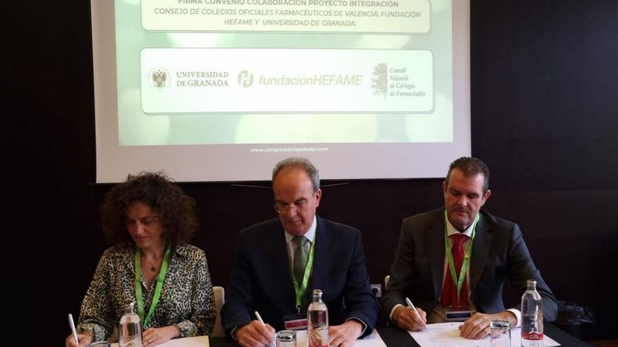 Acuerdo de fundación Hefame para la integración de la farmacia y la AP