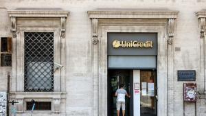 A UniCredit SpA bank branch in Rome, Italy, on Thursday, Aug. 20, 2026. Senior government officials are open to discussing a potential sale of Germanys stake in Commerzbank AG to UniCredit SpA if the two lenders can agree on a joint strategy. Photographer: Alessia Pierdomenico/Bloomberg
