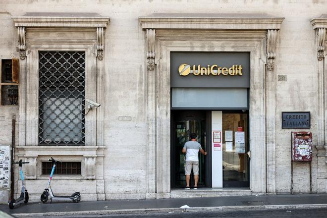 El italiano UniCredit confía en que Bruselas autorice la compra del alemán Commerzbank a partir de octubre