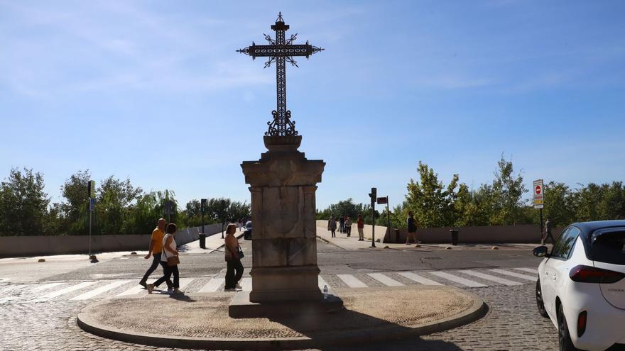 Imagen de la Cruz del Rastro y el Paseo de la Ribera.