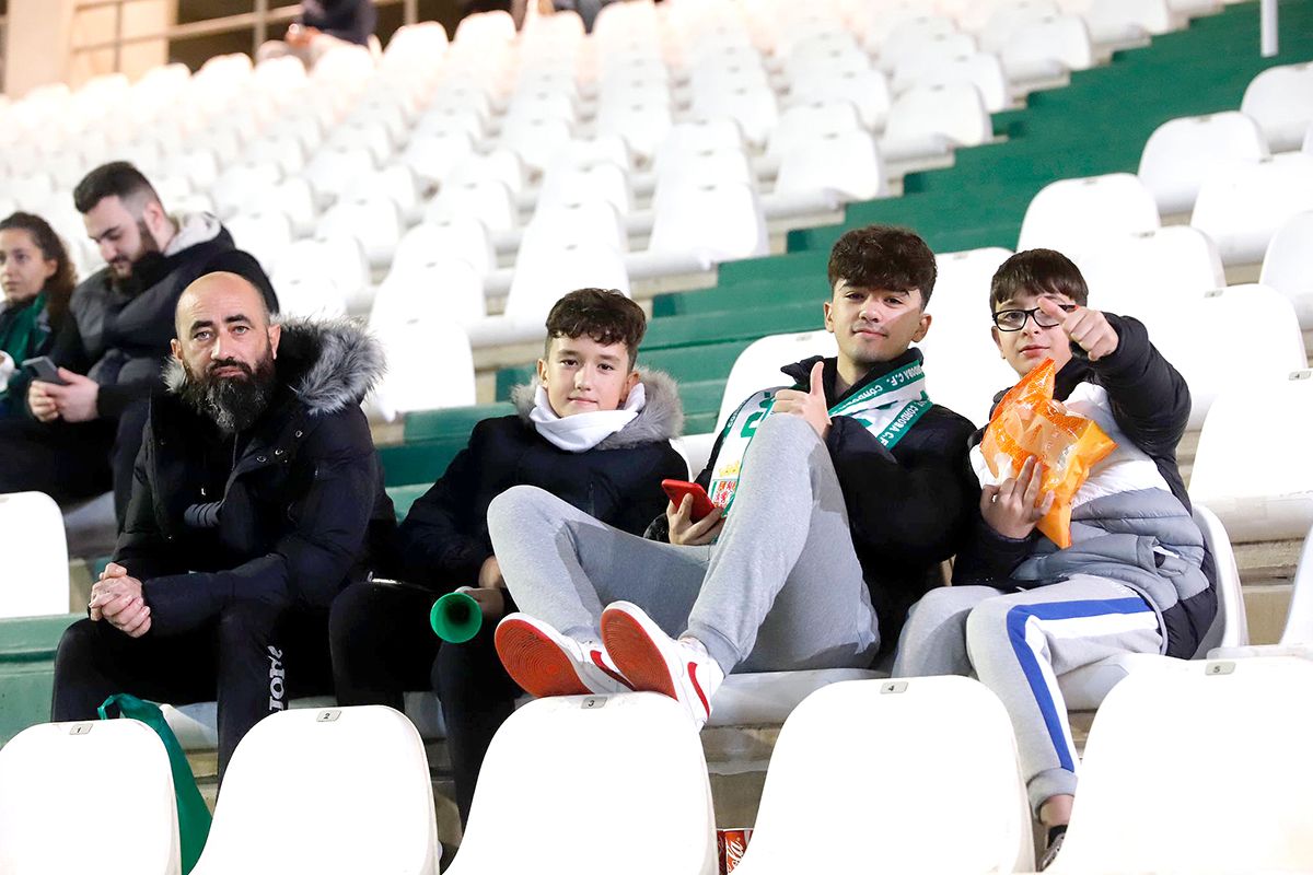 Las imágenes de la afición del Córdoba CF - Pontevedra