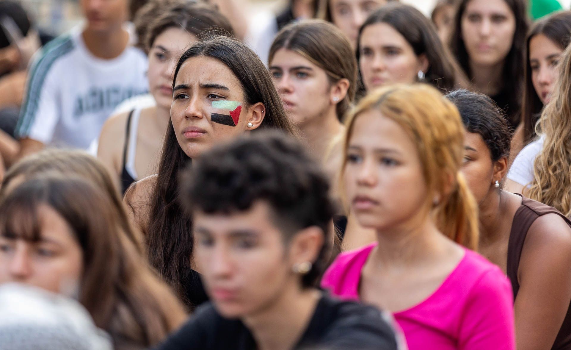 Estudiantes en defensa de Palestina por las calles de Alicante