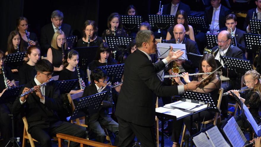 Maestro Lupi lleva al Reina Sofía de Benavente una obra &quot;espectacular&quot; de Berstein en el &quot;Concierto de Primavera&quot;