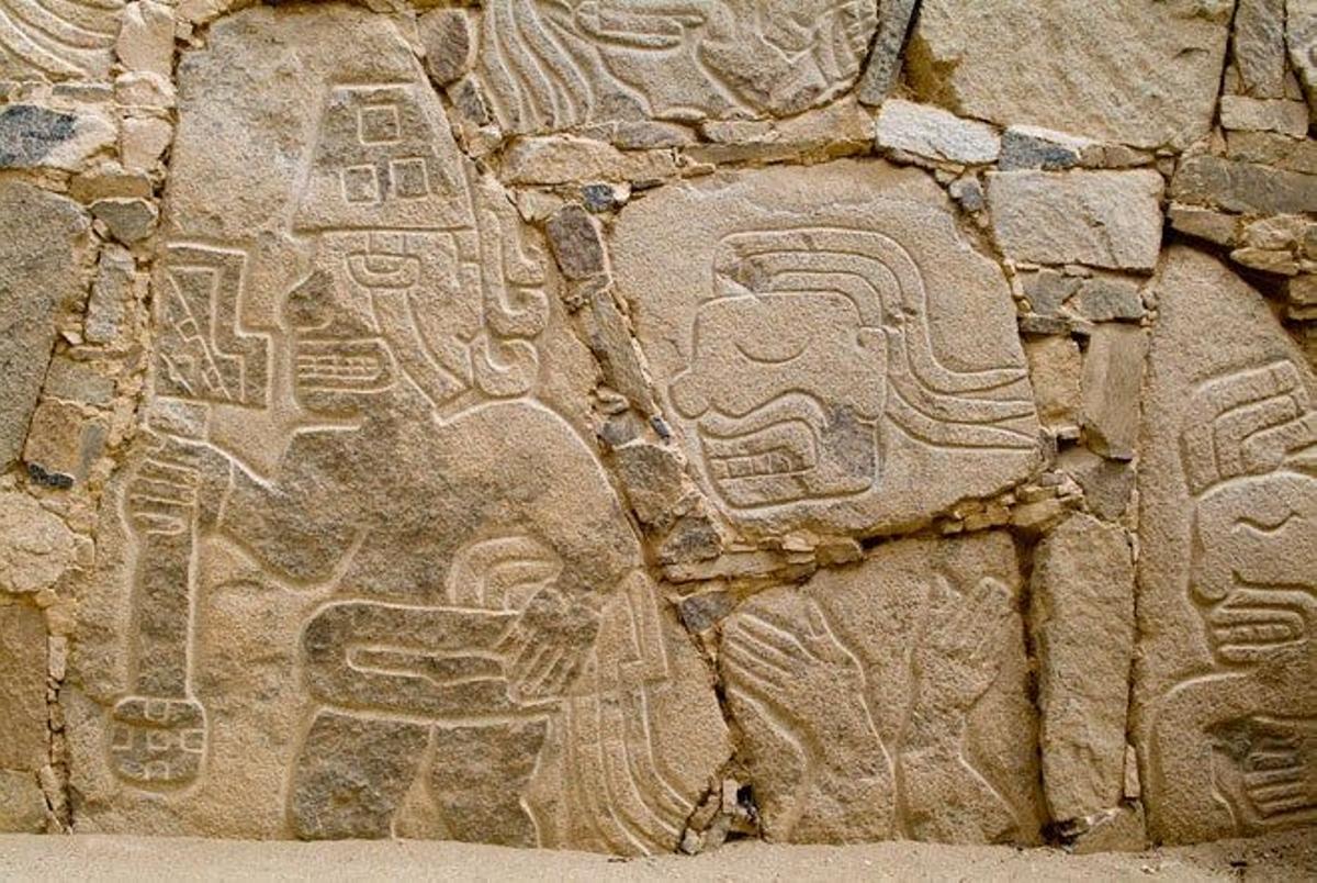 sitio arqueológico de Sechín