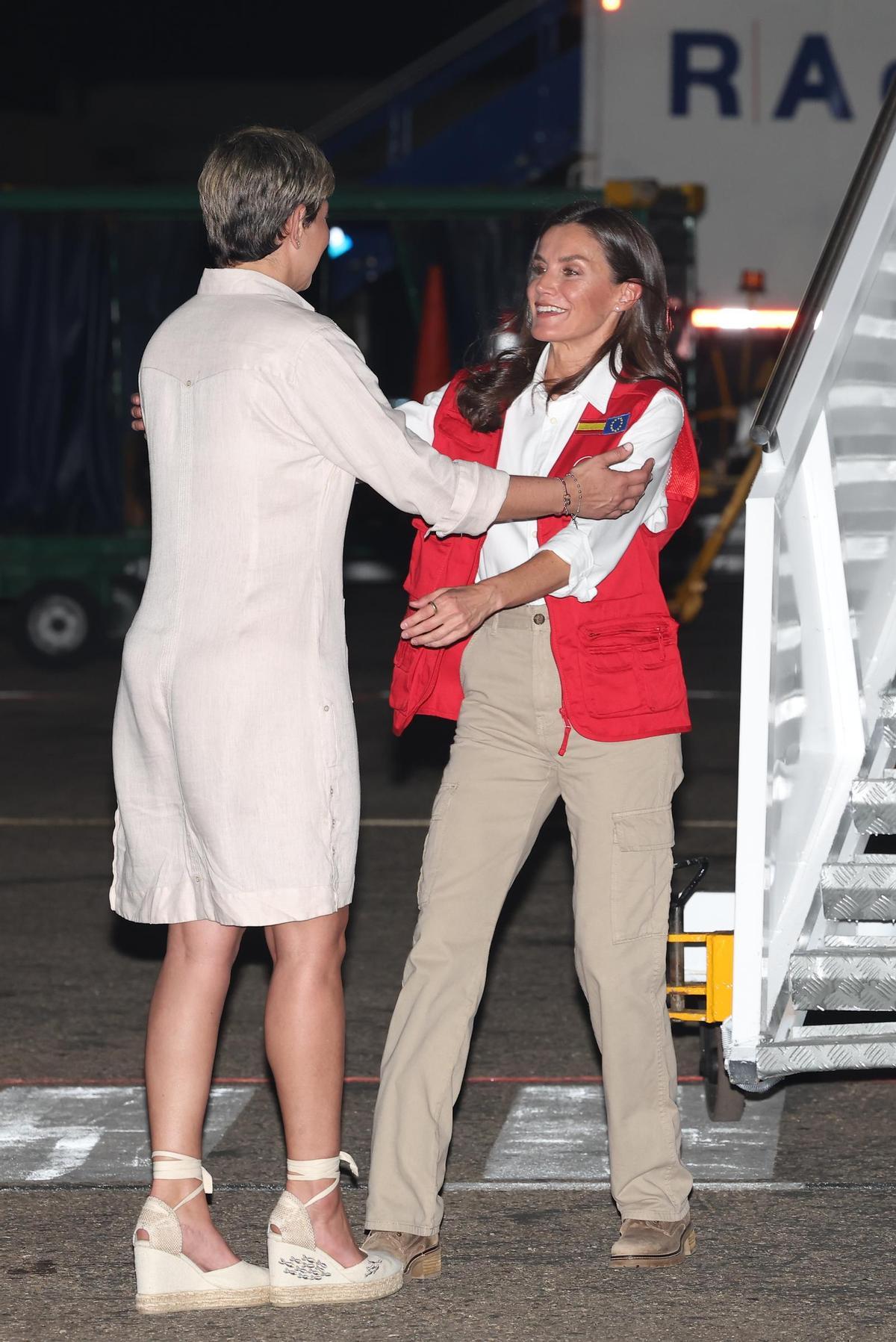 Letizia inicia su viaje de cooperación en Colombia