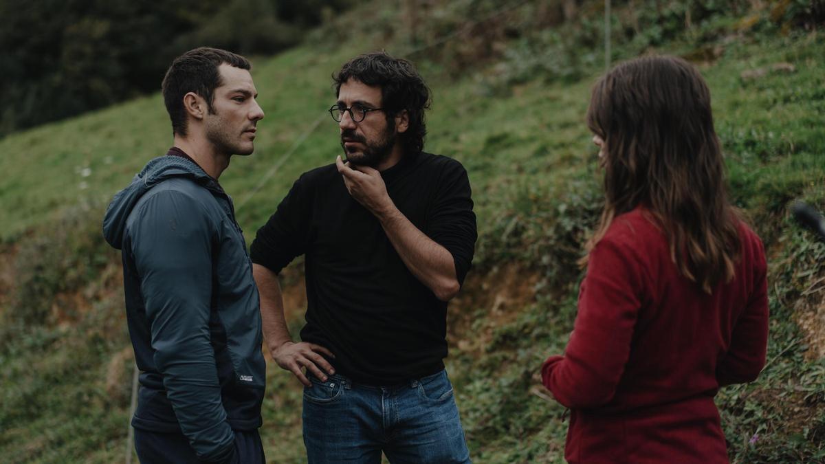 Joel Bosqued, Álex Rodrigo y Georgina Amorós durante el rodaje de 'Segunda muerte'