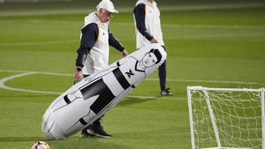 Ancelotti durante un entrenamiento del MAdrid