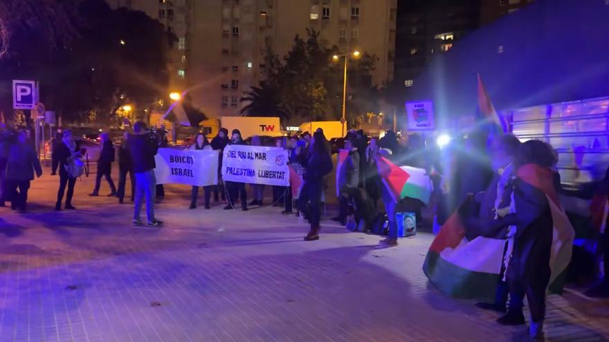 Fuerte presencia policial y protestas en la previa al Barça - Maccabi Tel-Aviv