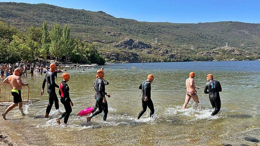 Éxito de la Travesía a Nado en el Lago de Sanabria, que superó las expectativas