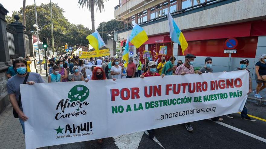 Manifestación contra Chira-Soria