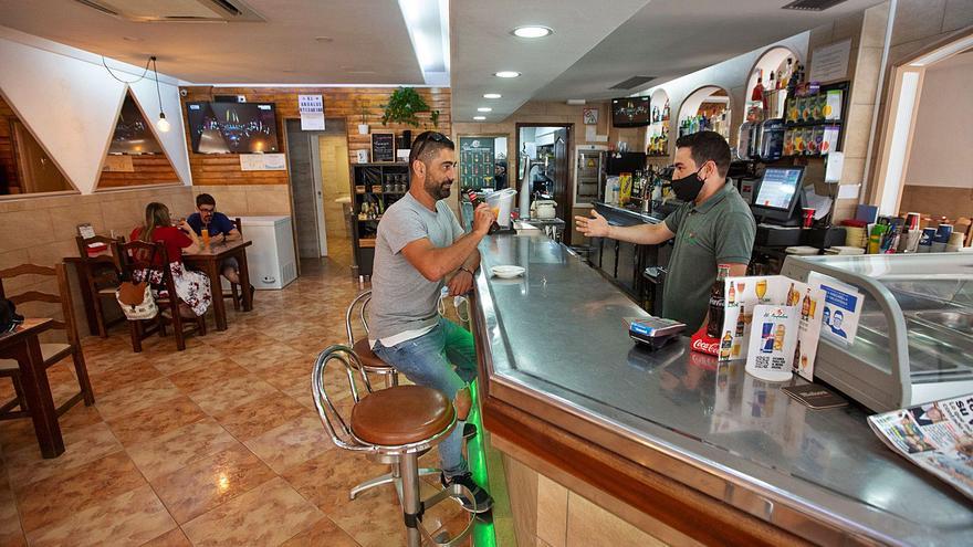 «Aleluya», vuelven las barras de bar a Ibiza