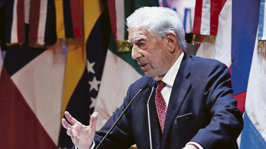 Vargas Llosa critica al presidente Obrador por la carta que envió al Rey