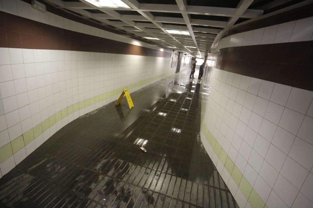 La estación de metro Turia, afectada por las lluvias