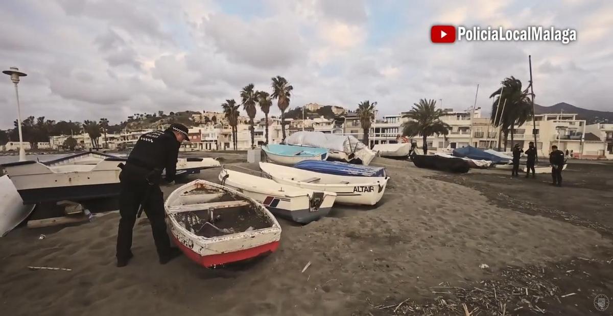 Intervenidas numerosas barcas sin registrar en cinco varaderos de la zona este de Málaga