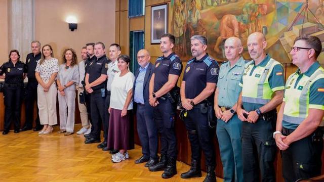Participantes en la junta local de seguridad de Vilagarcía, este miércoles. | IÑAKI ABELLA