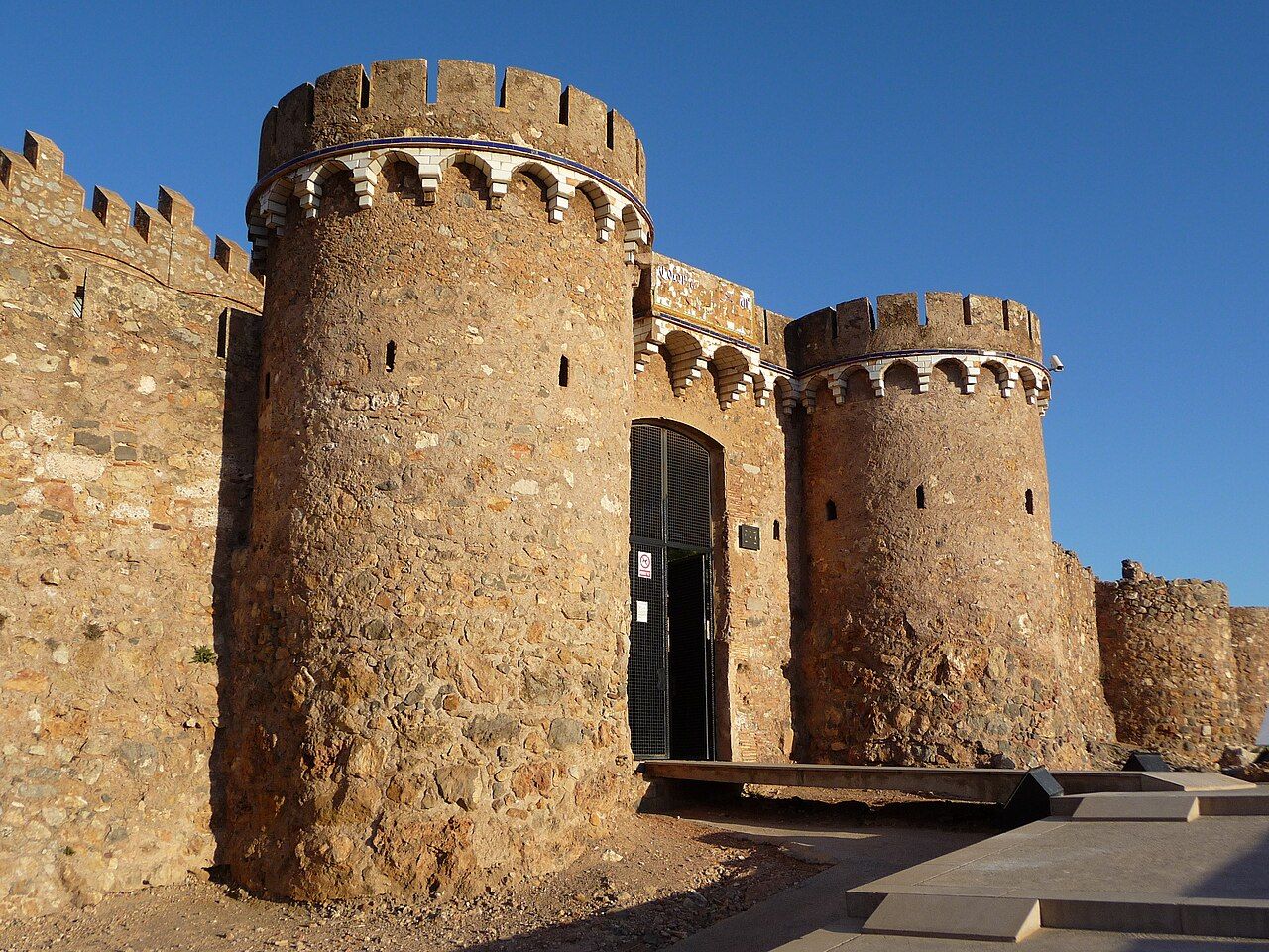 La puerta de entrada al Castillo de Onda en Jaén