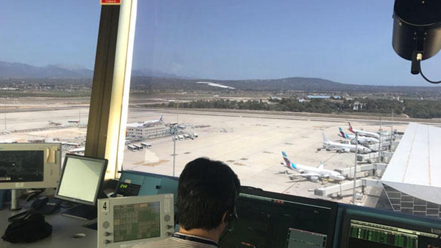 Cancelados nueve vuelos en Son Sant Joan a causa de la huelga de controladores