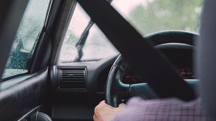 Todo lo que tienes que revisar antes de salir de viaje en coche en invierno