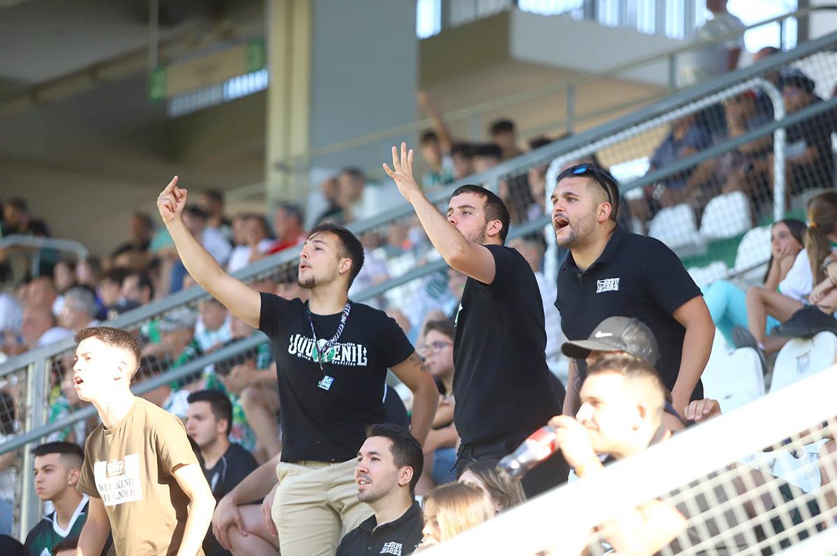 Las imágenes del Córdoba CF - San Fernando