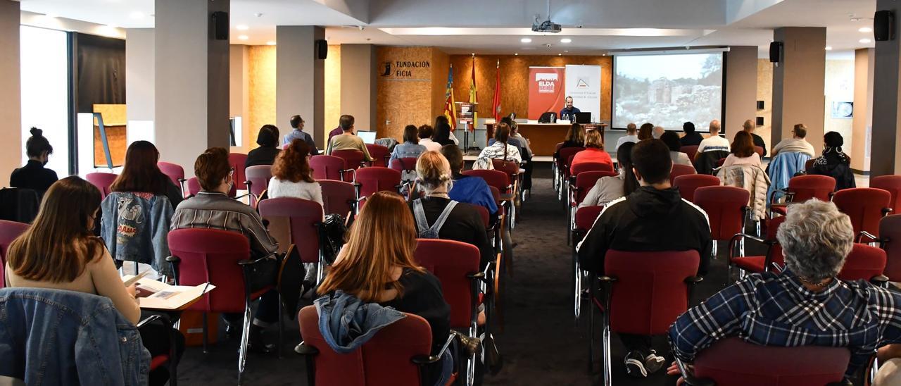 Una de las actividades desarrolladas en la Sede de la UA en Elda.