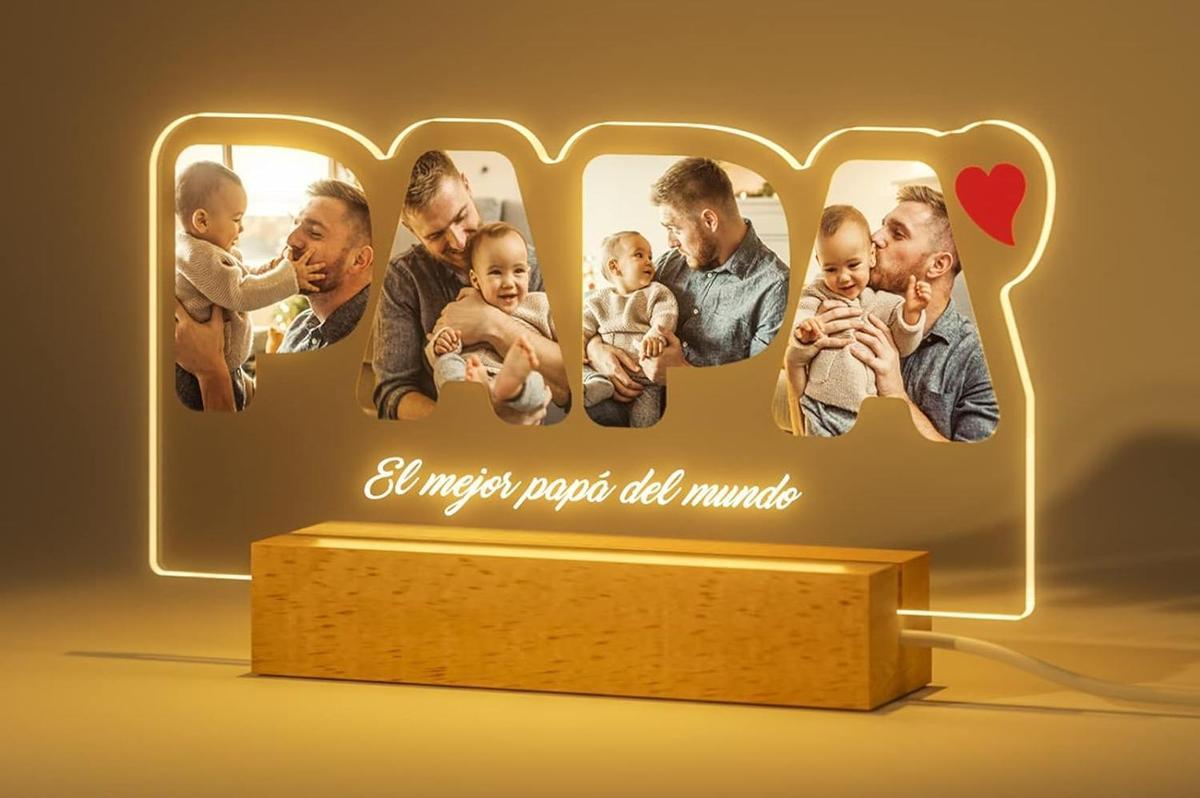 Una lámpara personalizada con fotografías, el regalo ideal para el Día del Padre que puedes encontrar en Amazon