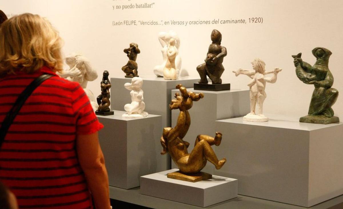 Una visita guiada a la obra de Baltasar Lobo.