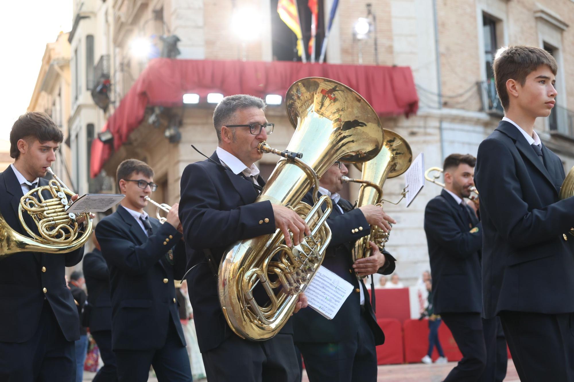 Fallas 2023 | Antología de músicos en la Ofrenda del día 17